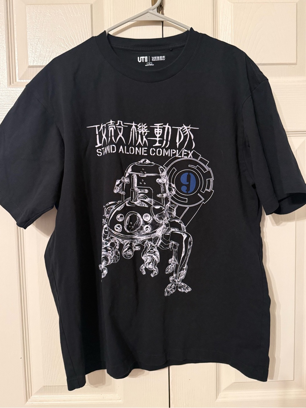 UT Graphic Tee - Black "Stand Alone Complex" Robot Print